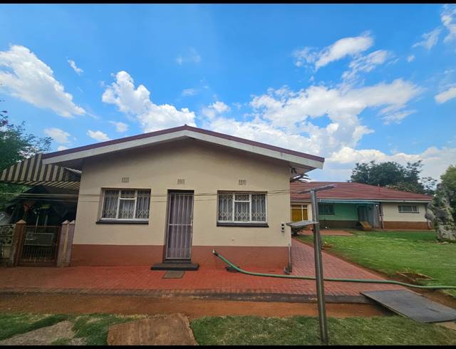 4 BEDROOM HOUSE FOR SALE IN DALESIDE